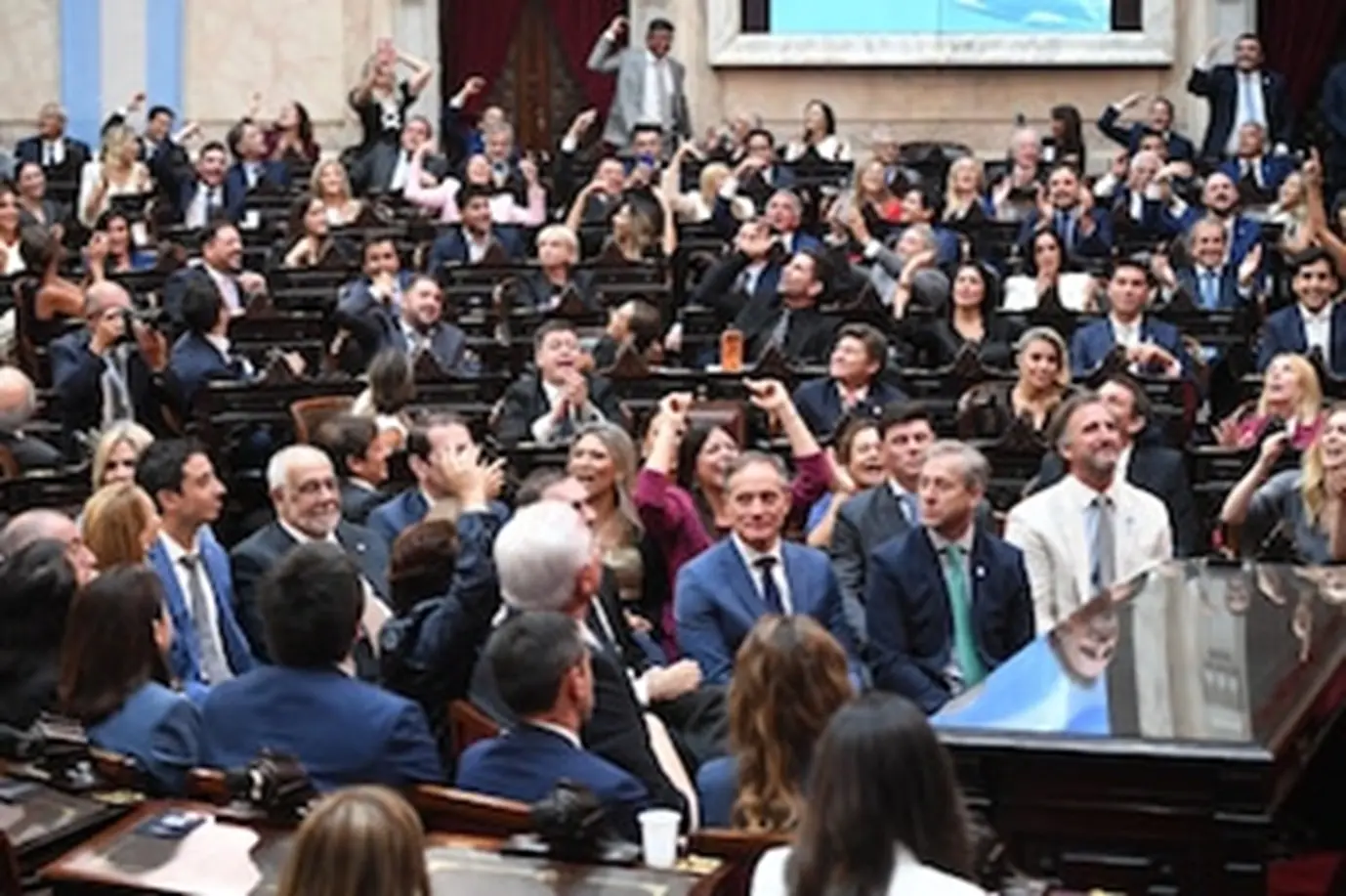 Cámaras, narrativa y poder: apuntes sobre la transmisión de la apertura de sesiones del Congreso Nacional de Argentina